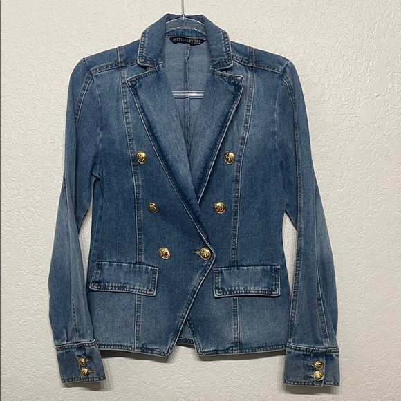 Dictionary Jackets & Blazers - Women’s Small Blue Denim Blazer with Gold Buttons